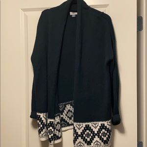 Long-sleeve sweater